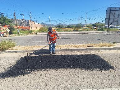 Seguirán jornadas intensas de bacheo en vialidades